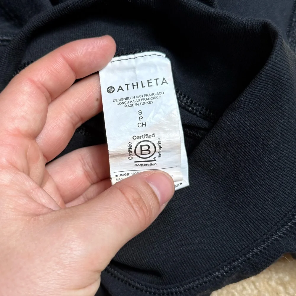 Athleta black tank‎ size small